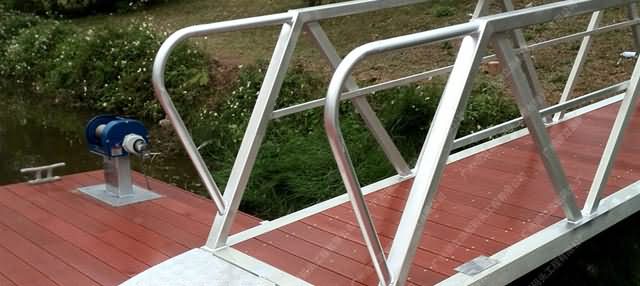 东莞松山湖赛艇码头活动引桥