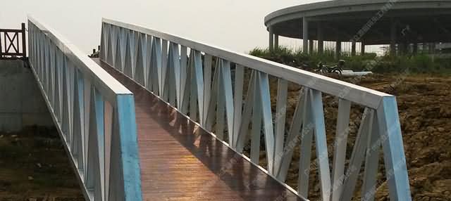 梧桐湖游船码头活动引桥