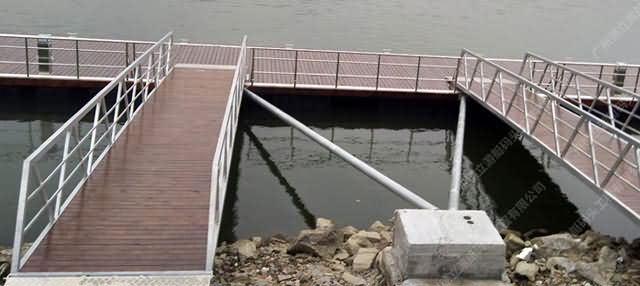 清远黎溪驿站游船码头活动引桥